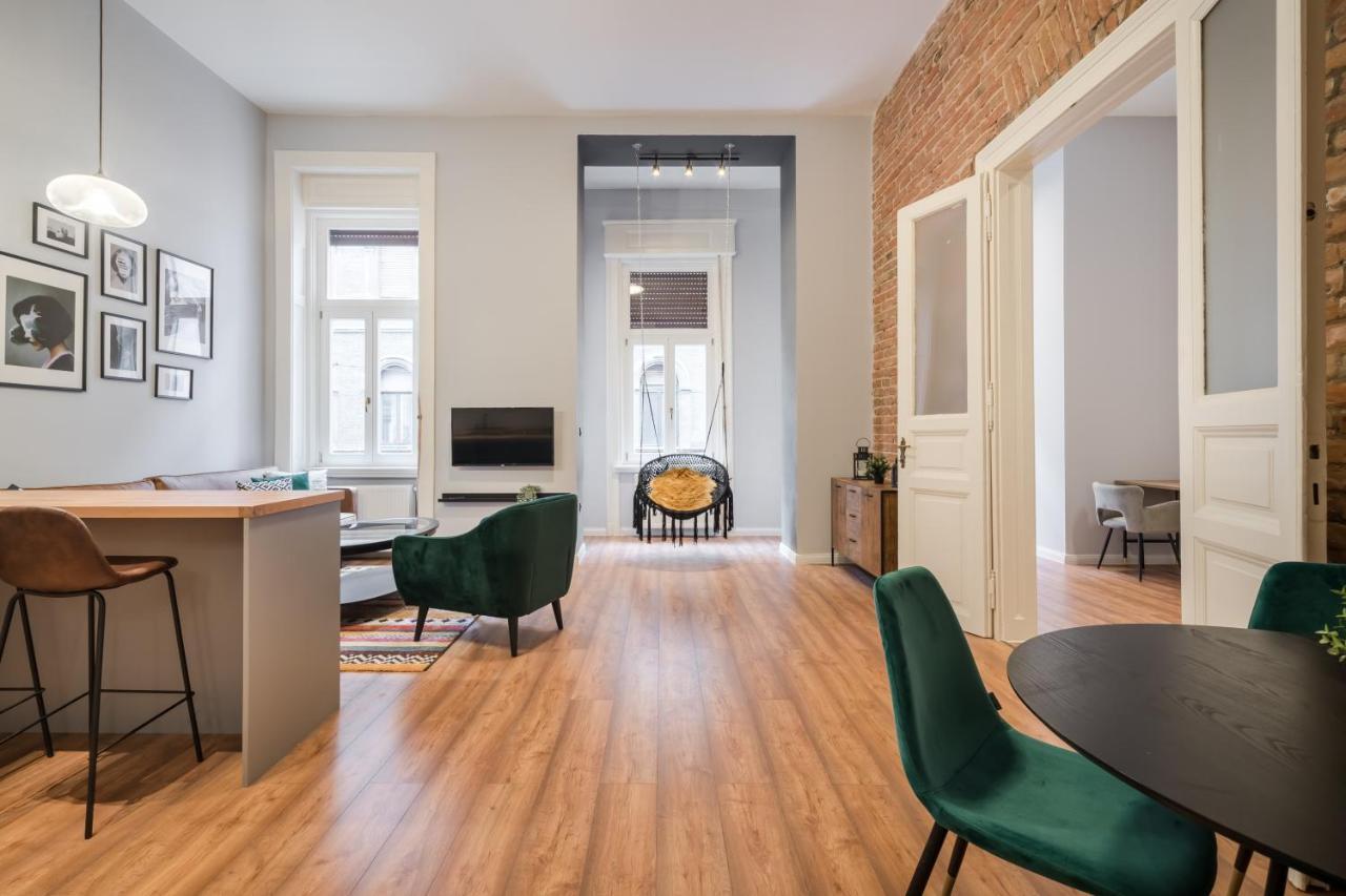A32 Boutique Apartments, Best Location By Bqa Budapest Kültér fotó